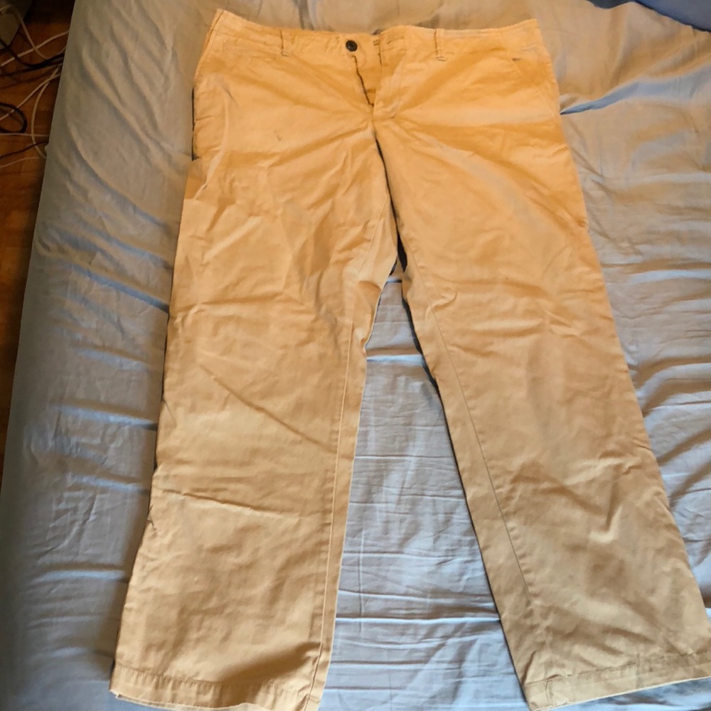 Old navy original khaki pants 32x38